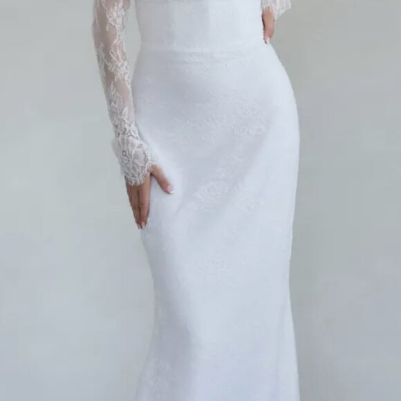 Park & Fifth Elanor Wedding Dress - Picture 2 of 8